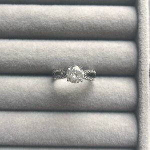 🌟🌟Elegant Silver Diamond Ring